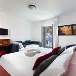 Otel O Sole Mio SantʼAgata sui Due Golfi