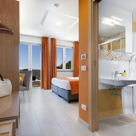 Hotel O Sole Mio 4*