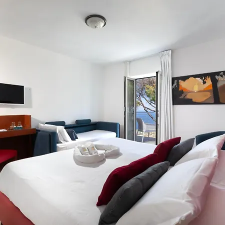 ホテル O Sole Mio サンタガータ・スイ・ドゥエ・ゴルフィ